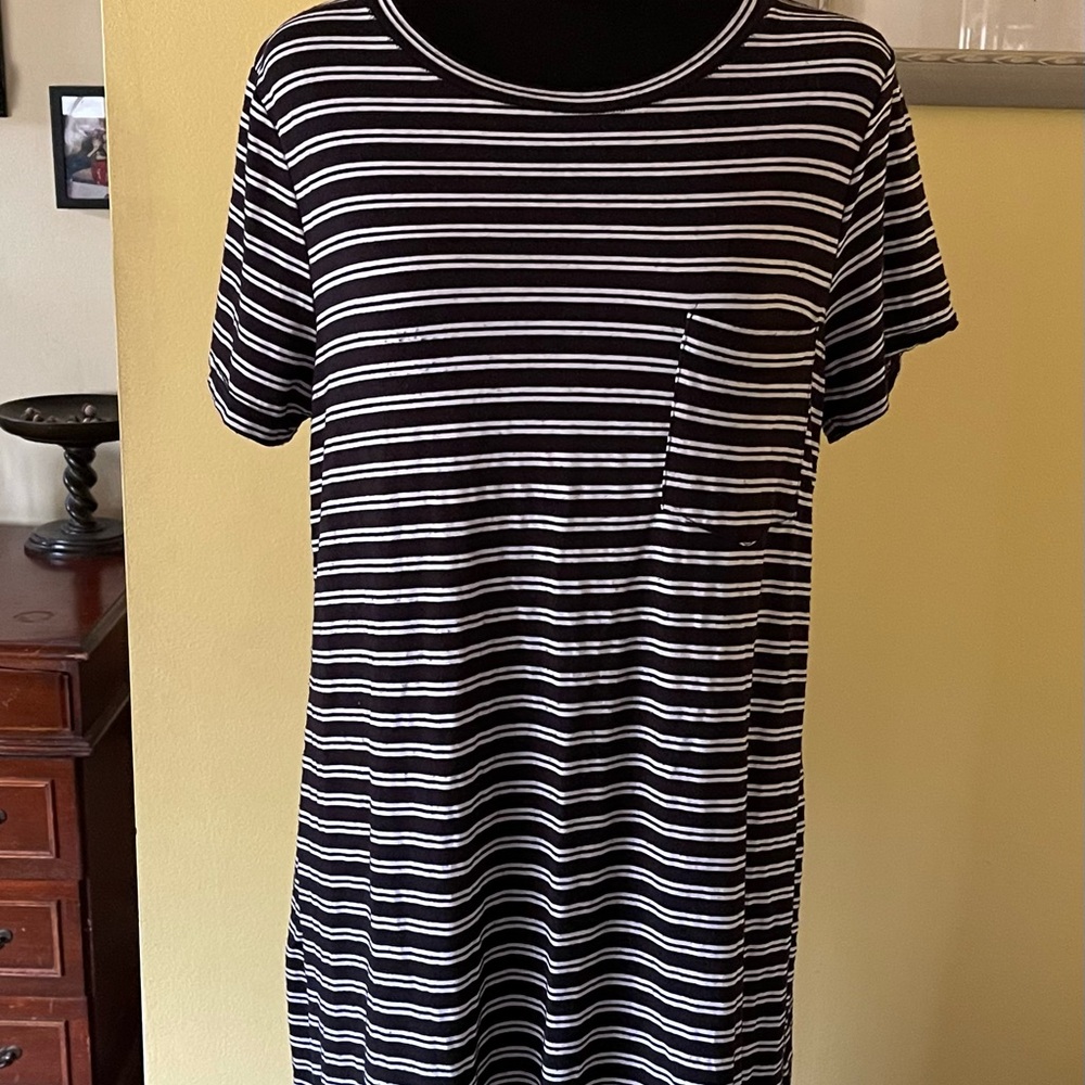 Abercrombie & Fitch Black and White Striped Dress
